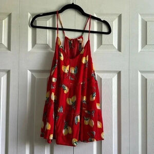 CRESCENT Women's Lemon 🍋 Red Top Size M